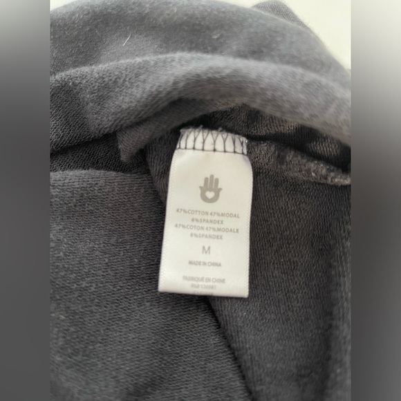 Spiritual Gangster Love for All Beings Izzy Cropped Sweatshirt Dark Grey  Size M - Picture 7 of 10